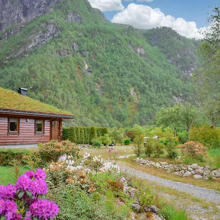 Amazing In Matredal With Kitchen Dom wakacyjny Haugsvaer