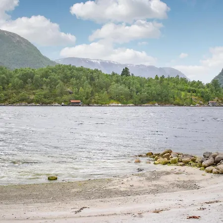 Amazing In Matredal With Kitchen * Haugsvaer