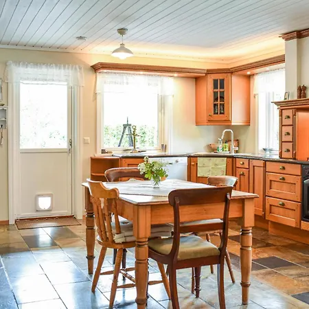 Vakantiehuis Amazing In Matredal With Kitchen